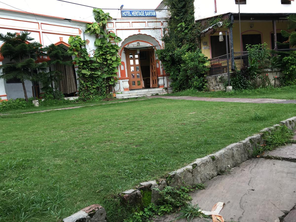 Hotel Heritage Sanyam Nāhan Dış mekan fotoğraf
