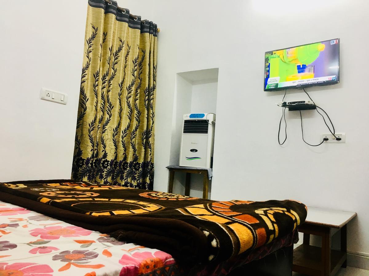 Hotel Heritage Sanyam Nāhan Dış mekan fotoğraf
