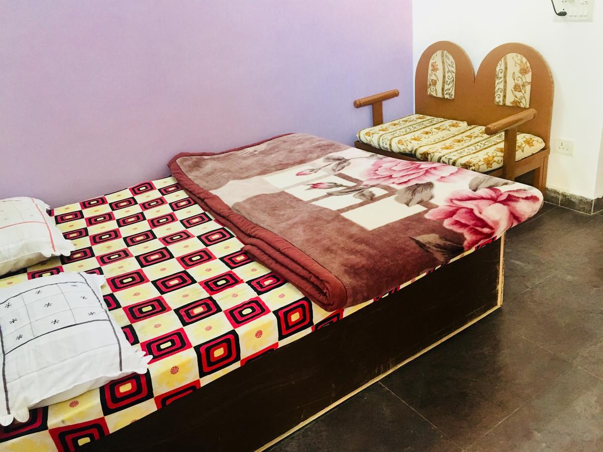 Hotel Heritage Sanyam Nāhan Dış mekan fotoğraf