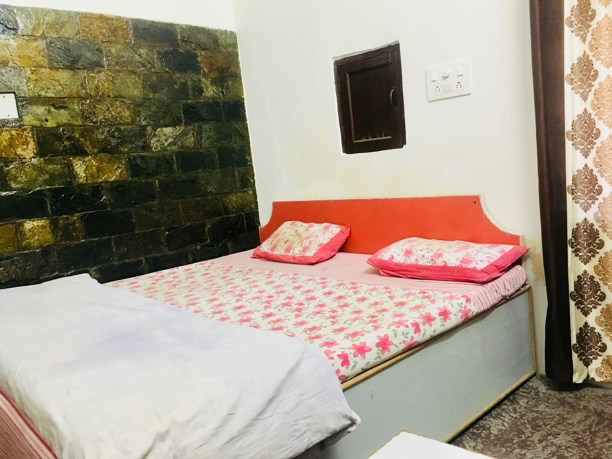 Hotel Heritage Sanyam Nāhan Dış mekan fotoğraf