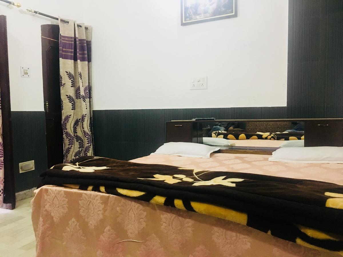 Hotel Heritage Sanyam Nāhan Dış mekan fotoğraf