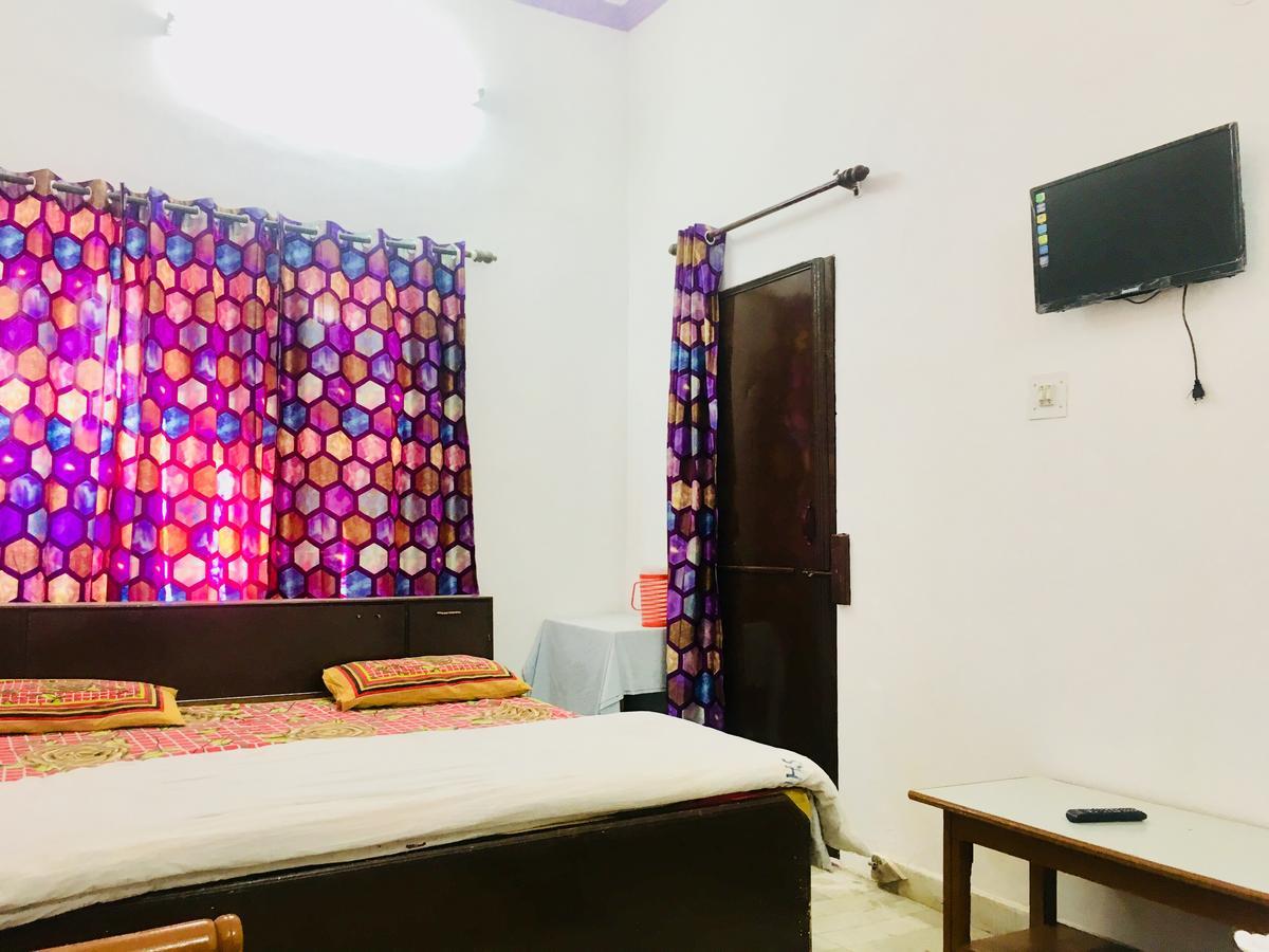 Hotel Heritage Sanyam Nāhan Dış mekan fotoğraf