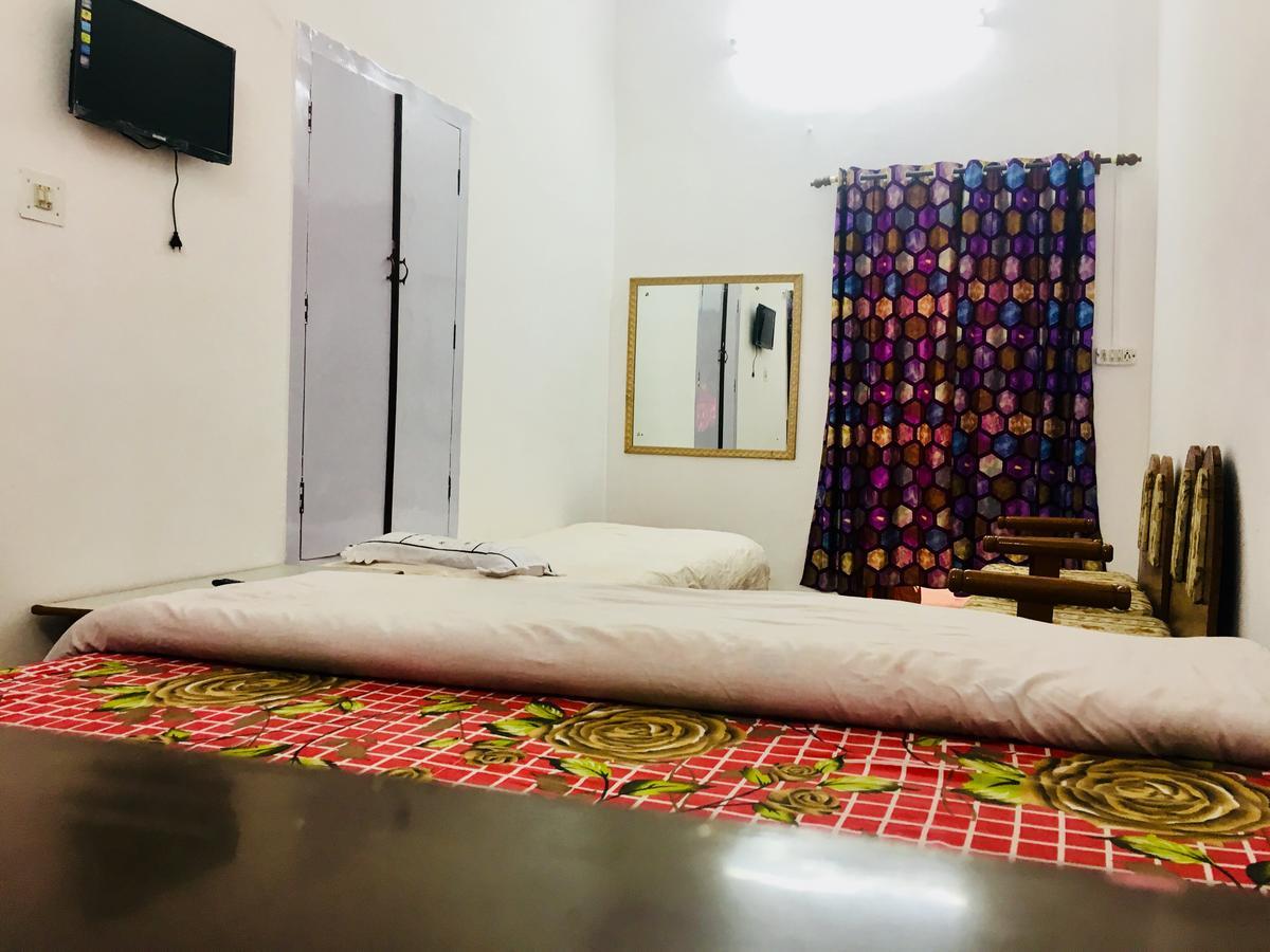 Hotel Heritage Sanyam Nāhan Dış mekan fotoğraf